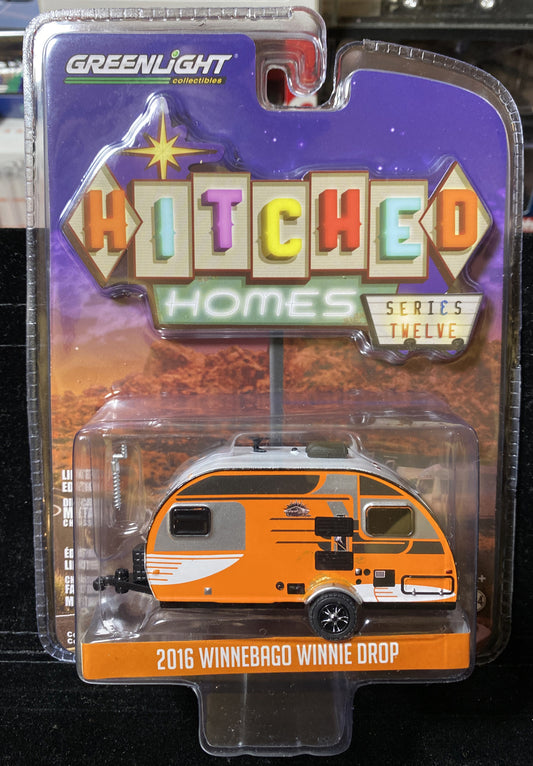Greenlight 2016 Winnebago Winnie Drop Trailer Hitched Homes Series 120