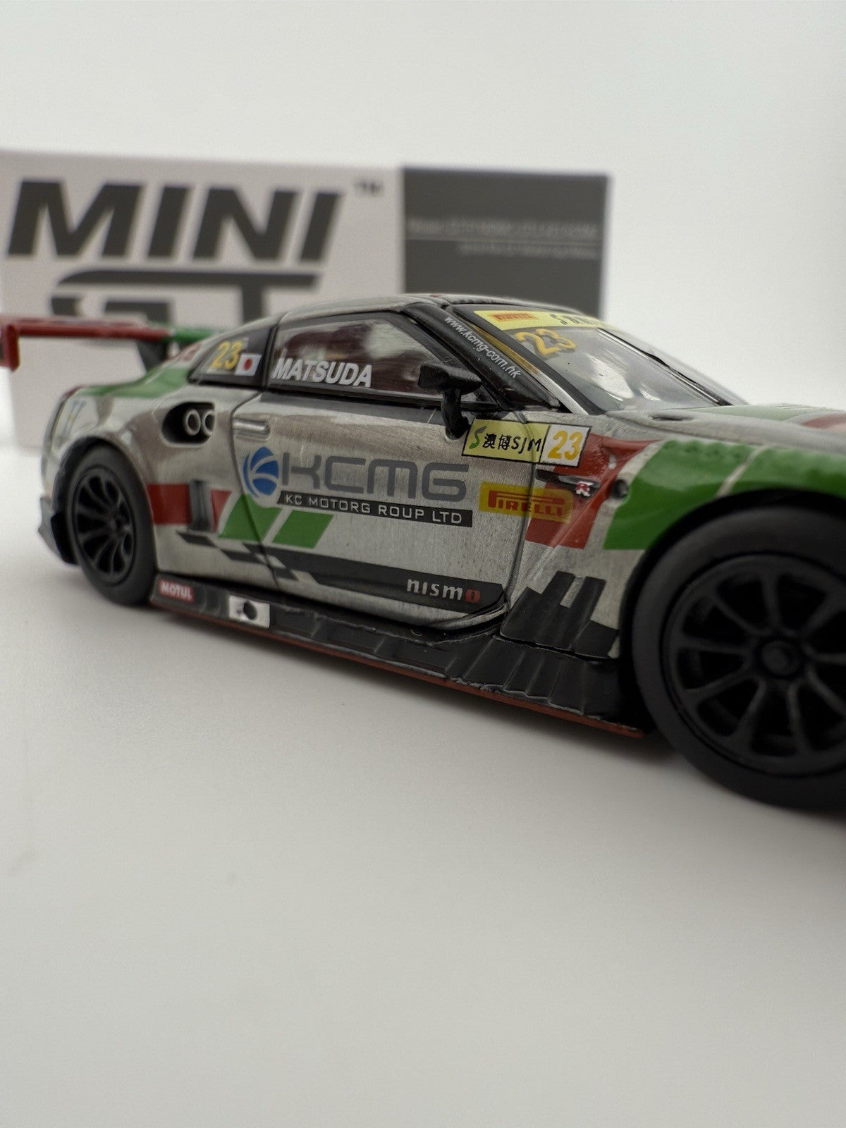 Chase   Nissan GT R NISMO GT3 Mini GT MGT 00593 MJ 2018 FIA GT World Cup Macau2