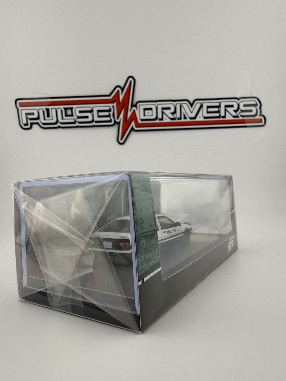 Toyota Sprinter Trueno VS. Akiyama Initial D 1/64 Hobby Japan HJ641052 DC2
