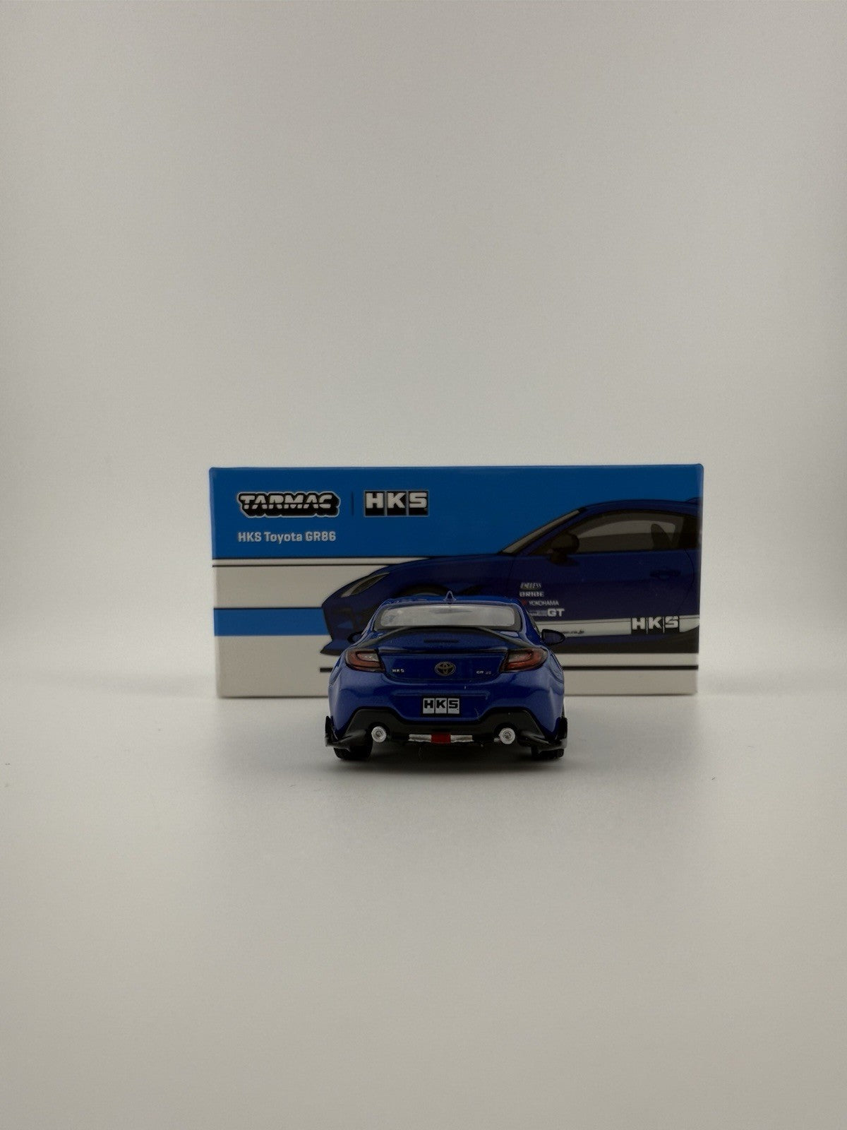 HKS Toyota GR86 Blue   Tarmac Works T64G 038 BL Opened5