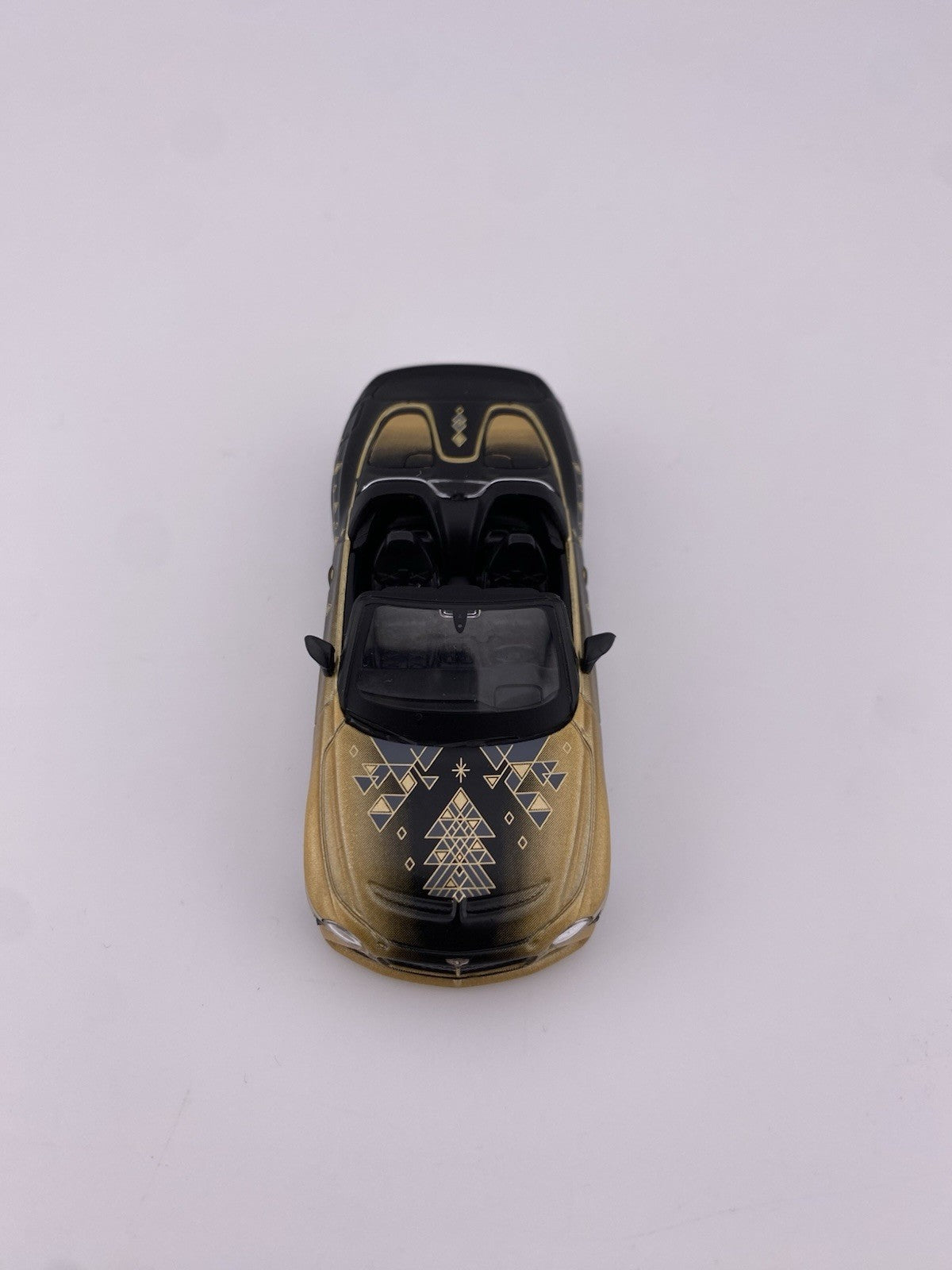 Bentley Mulliner Bacalar Mini GT MGT 00660 2023 Christmas Edition Open Box7