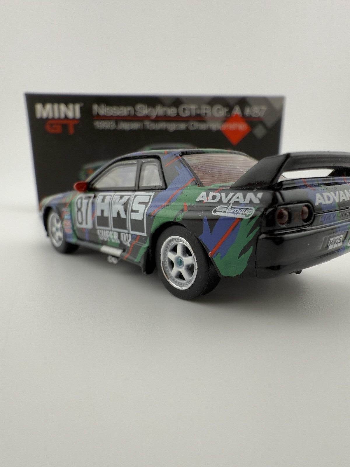 Nissan Skyline GT R (R32) Gr  Mini GT MGT 00103  87 HKS 1993 JTCC Open Box8