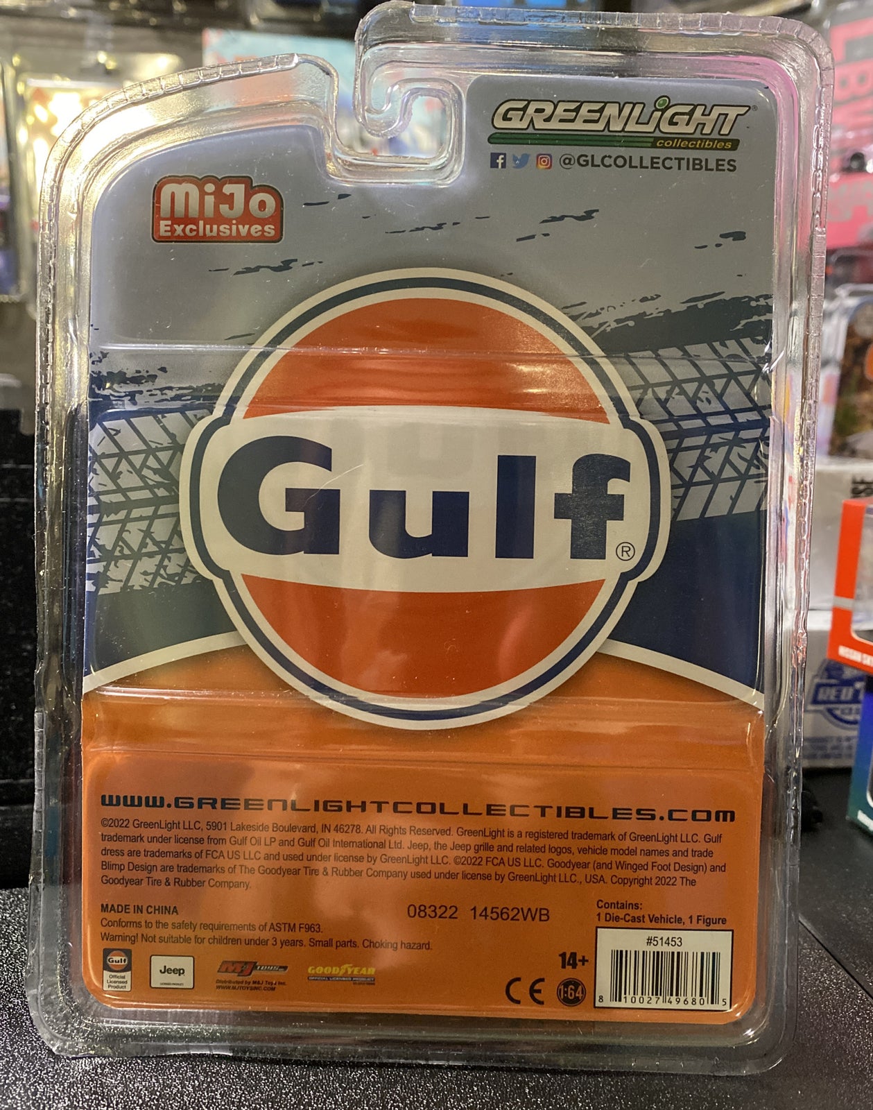 Greenlight 2021  Jeep Gladiator GULF  1:64 Mijo Exclusive with Figure7