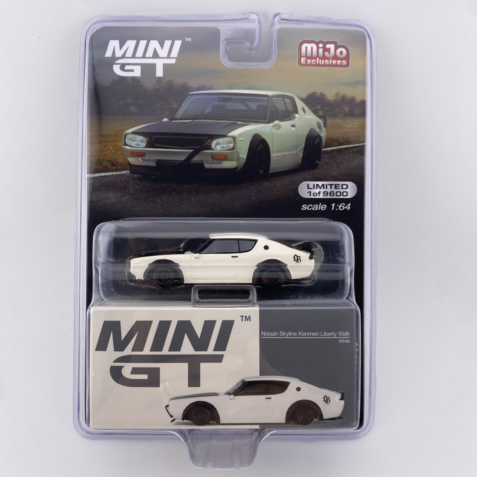 Nissan Skyline Kenmeri Liberty Walk White   Mini GT MGT 007021