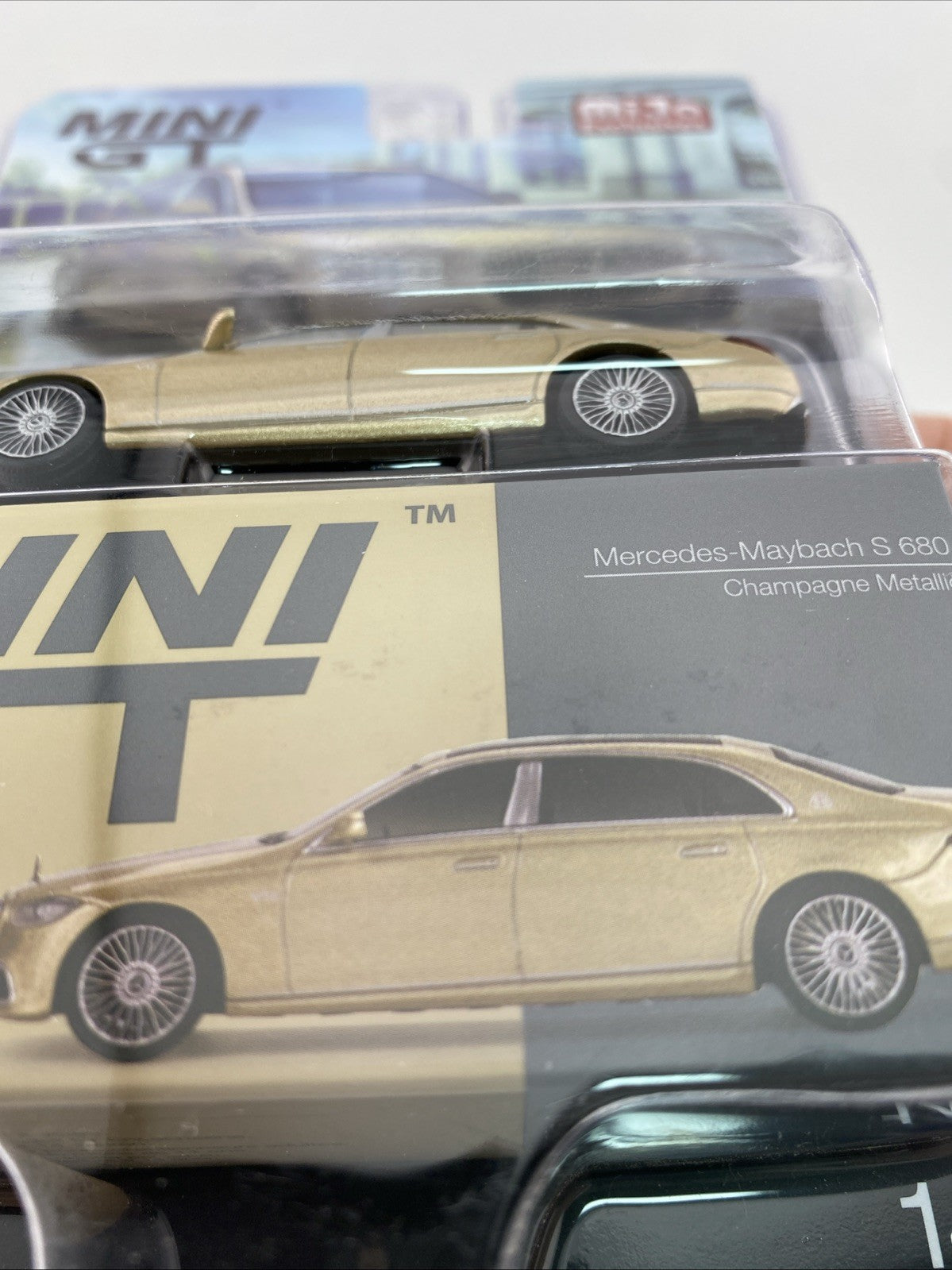 Mercedes Maybach S680 Champange Metallic   Mini GT MGT 006047