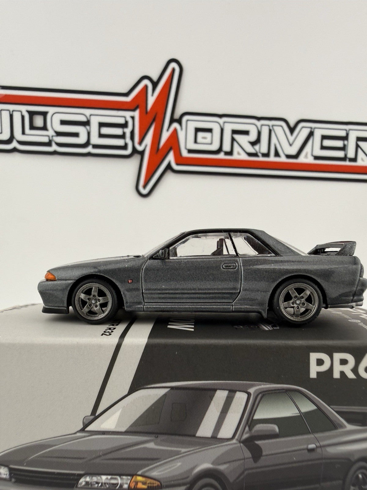 Nissan GTR R32 Gun Grey Metallic   POPRACE PR64 0101 Open Box1