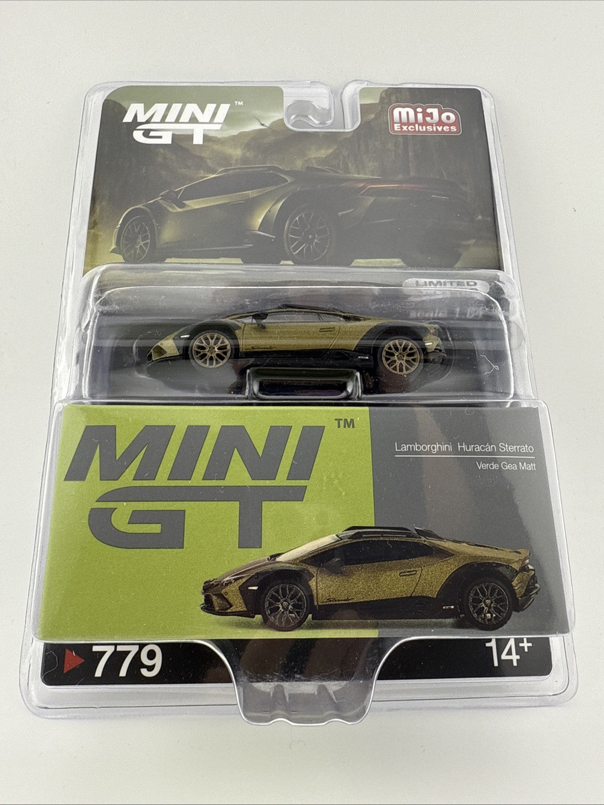 Chase   Lamborghini Huracan Sterrato Verde Gea Matte   Mini GT MGT 007790